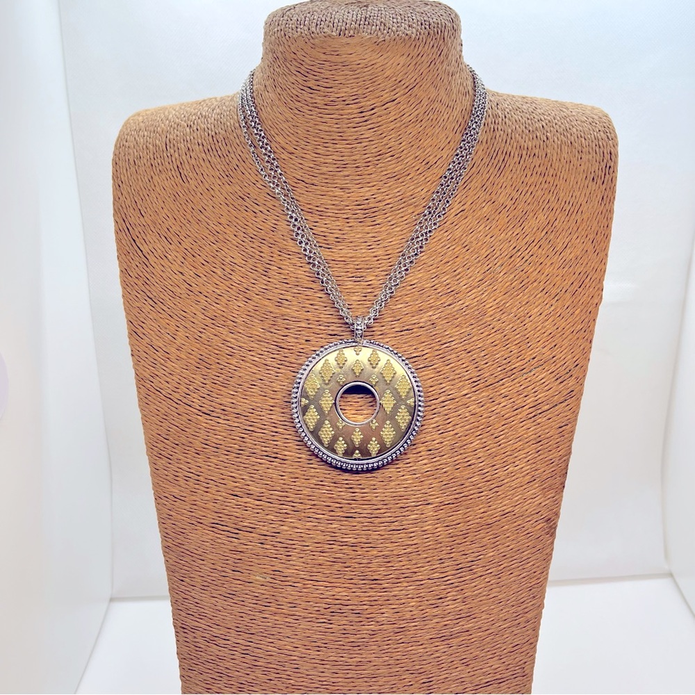 8.5’ Reversible Pendant Chico’s signed Silver/Gold Tone Necklace